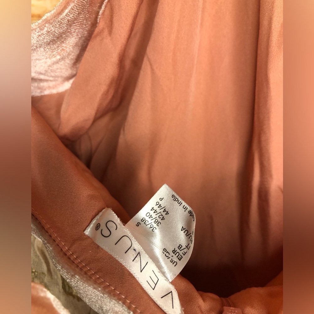 Jacquard Halter Gown - Picture 13 of 16